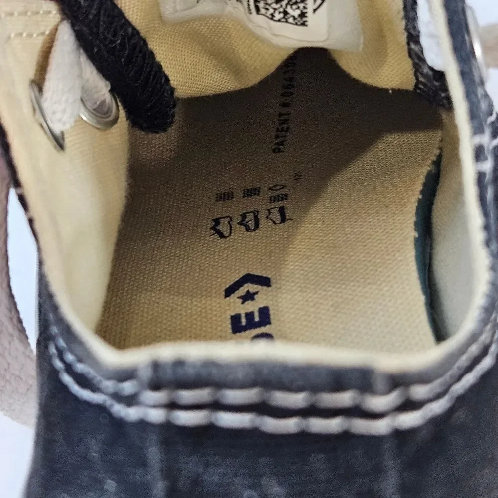 Converse All Star Low Top Children's Shoes, Black, Size 11 Good Used Condition